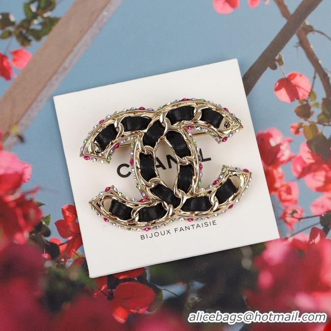 Chic Chanel Brooch CE10415