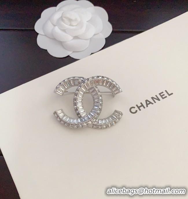 Durable Chanel Brooch CE10479