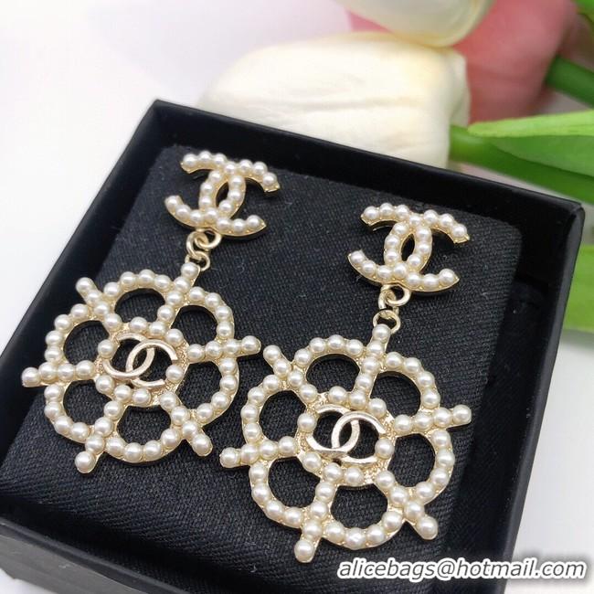 Stylish Chanel Earrings CE10542