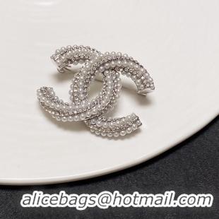 Charming Chanel Brooch CE10546