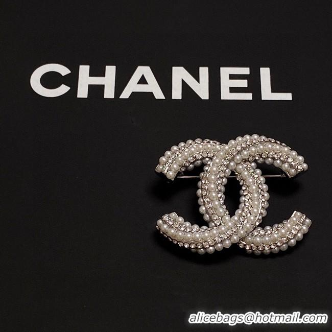 Charming Chanel Brooch CE10546