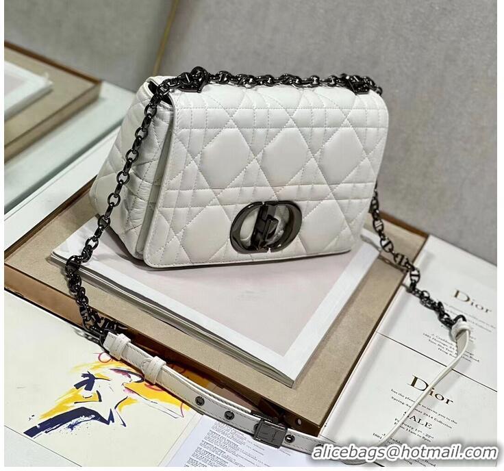 New Arrivals MEDIUM DIOR CARO BAG Supple Cannage Calfskin M9242U white&black