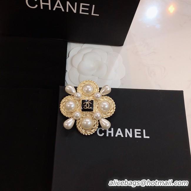 Stylish Chanel Brooch CE10643