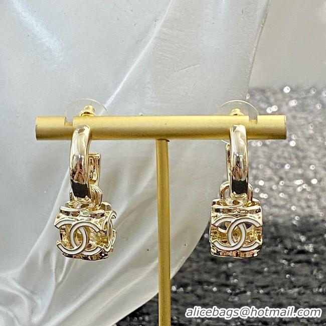 Popular Style Chanel Earrings CE10670