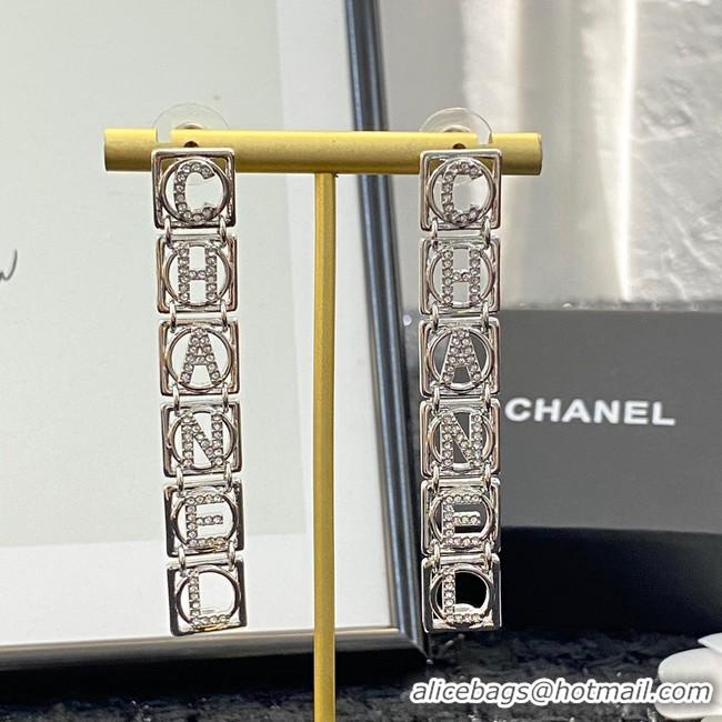 Good Looking Chanel Earrings CE10677