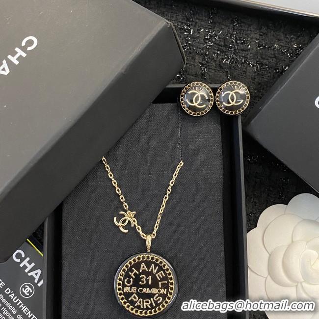 Luxury Cheap Chanel Necklace CE10685