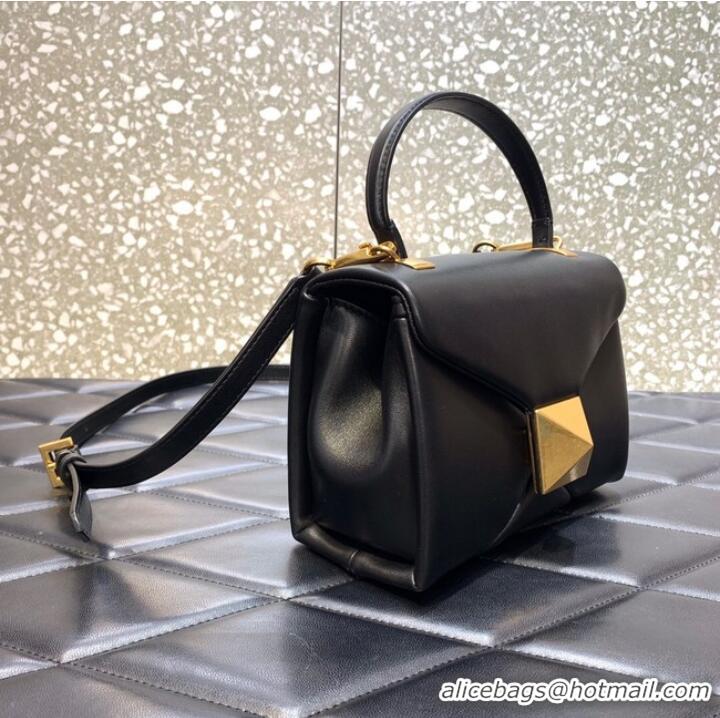 Most Popular VALENTINO ONE STUD mini sheepskin shoulder bag WB0L13M black&gold