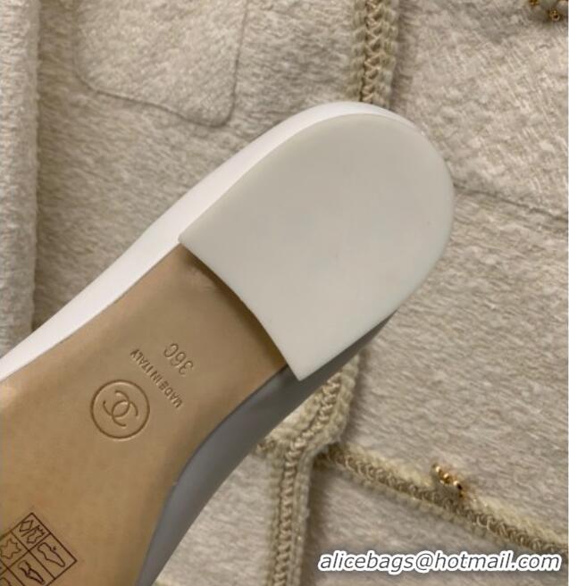 Most Popular Chanel Lambskin Loafers with Chain CC G39438 White