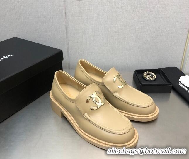 Best Product Chanel Shiny Calfskin Loafers with CC Charm 6cm G39602 Beige