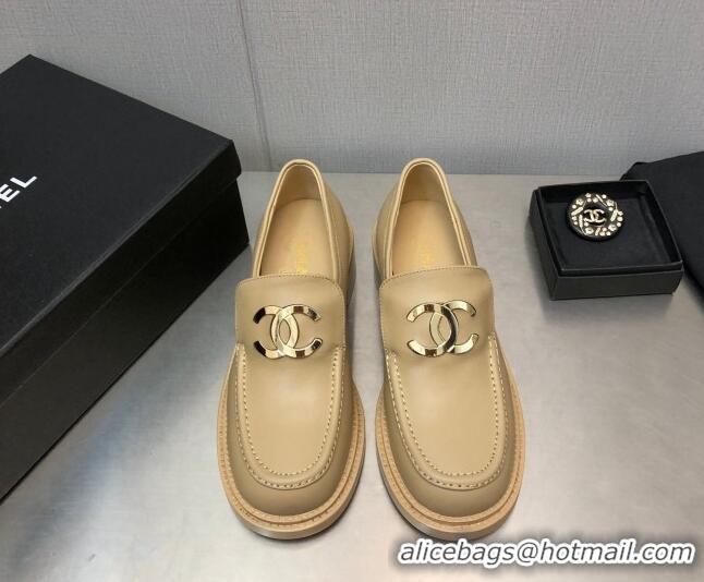 Best Product Chanel Shiny Calfskin Loafers with CC Charm 6cm G39602 Beige