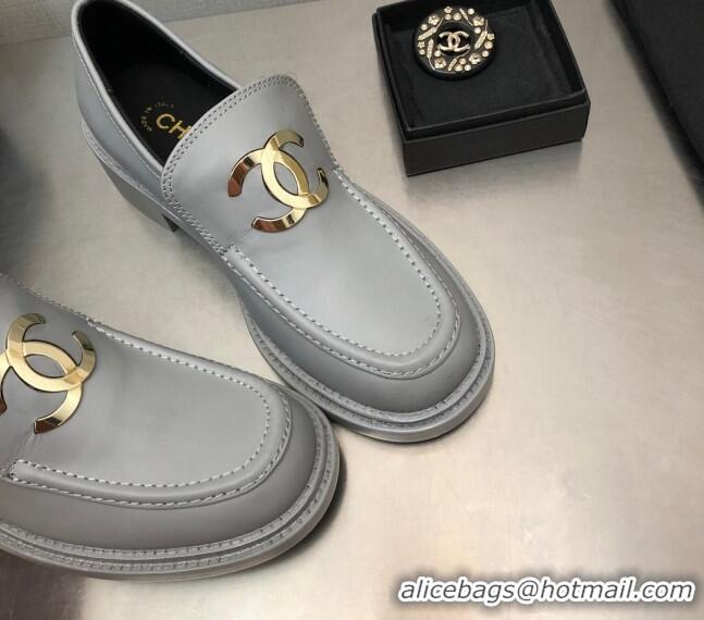 Charming Chanel Shiny Calfskin Loafers with CC Charm 6cm G39602 Grey