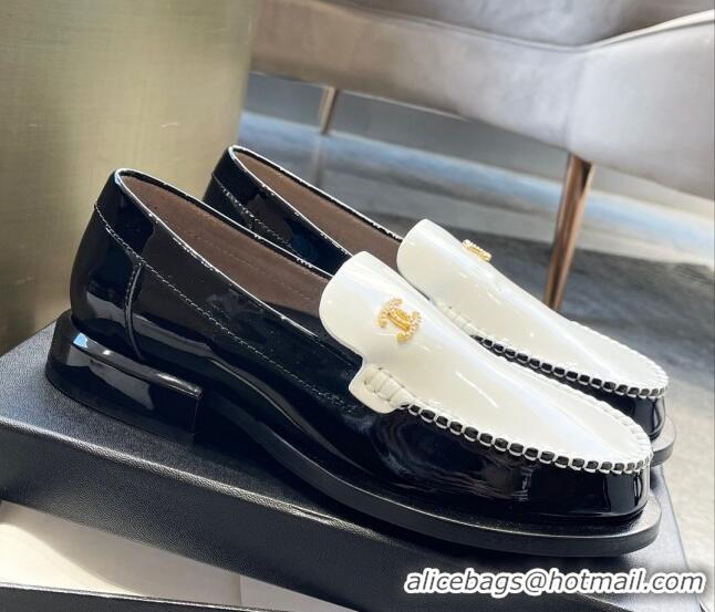 Feminine Chanel Patent Leather Loafers with Pearl CC White/Black 122819