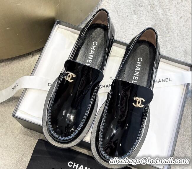 Luxury Chanel Patent Leather Loafers with Pearl CC Black 122820