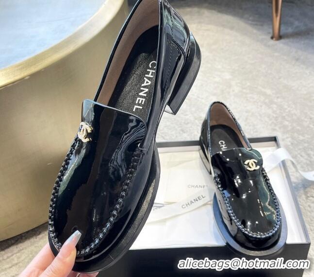 Luxury Chanel Patent Leather Loafers with Pearl CC Black 122820