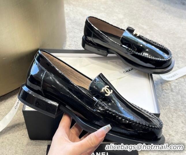 Luxury Chanel Patent Leather Loafers with Pearl CC Black 122820