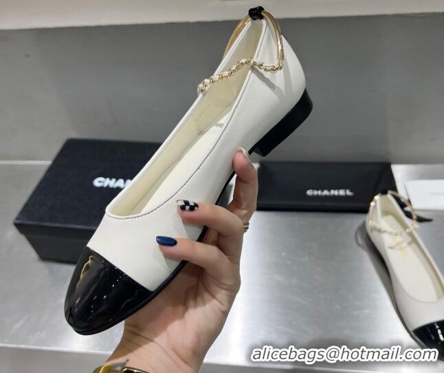 Charming Chanel Lambskin and Patent Leather Ballerinas with Chain G38986 White