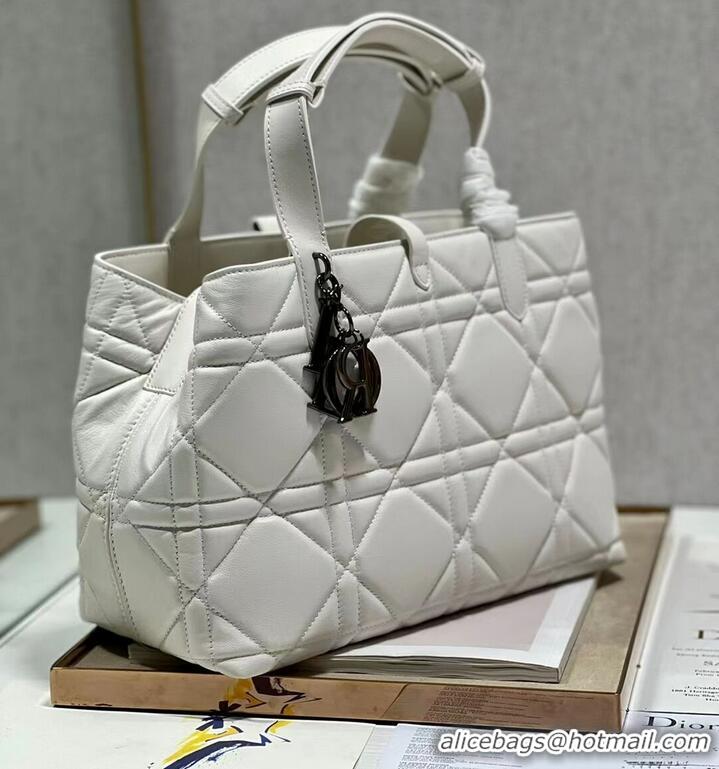 Super Quality DIOR TOP HANDLE MEDIUM BAG Latte Cannage Lambskin C0089 WHITE&BLACK