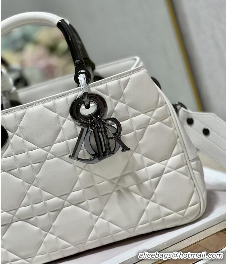 Most Popular LADY DIOR TOP HANDLE MEDIUM BAG Latte Cannage Lambskin C9226 WHITE&BLACK