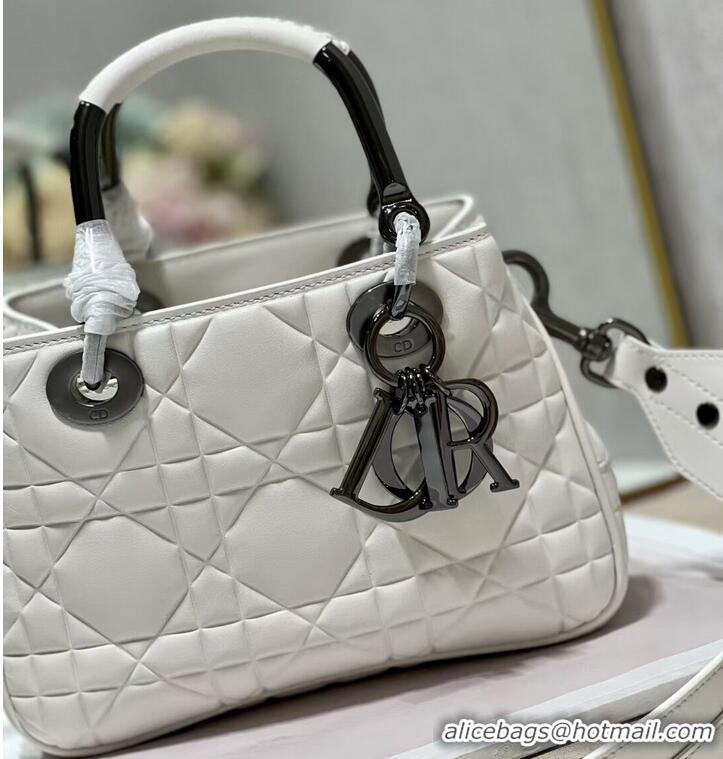 Promotional LADY DIOR TOP HANDLE SMALL BAG Latte Cannage Lambskin C9228 WHITE&BLACK