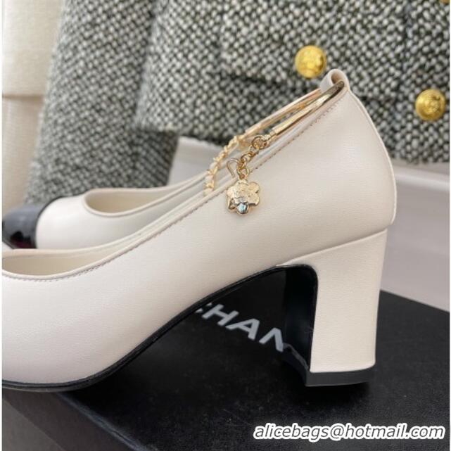 Good Quality Chanel Lambskin and Patent Leather Pumps with Chain Beige 122832