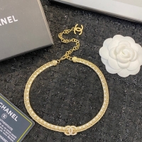 Sophisticated Chanel Necklace CE9855