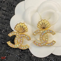 Luxury Chanel Earrin...