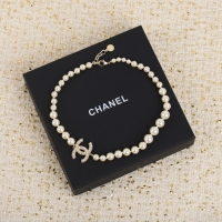 Stylish Chanel Neckl...