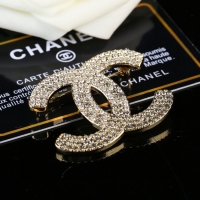 Luxury Chanel Brooch CE10186