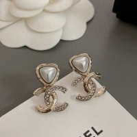 Trendy Design Chanel Earrings CE10382