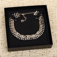 Generous Chanel Necklace CE10427