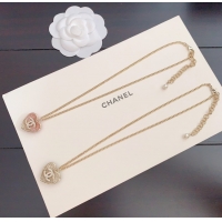 Stylish Chanel Neckl...