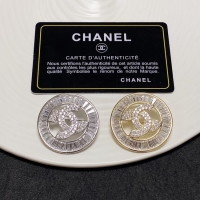 Stylish Chanel Brooc...