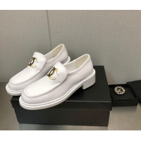 Pretty Style Chanel Shiny Calfskin Loafers with CC Charm 6cm G39602 White