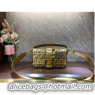 Particularly Recommended Fendi Baguette leather bag F0969 gold