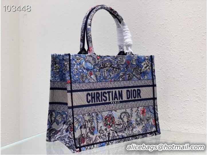 Promotional MEDIUM DIOR BOOK TOTE Embroidery M1296Z