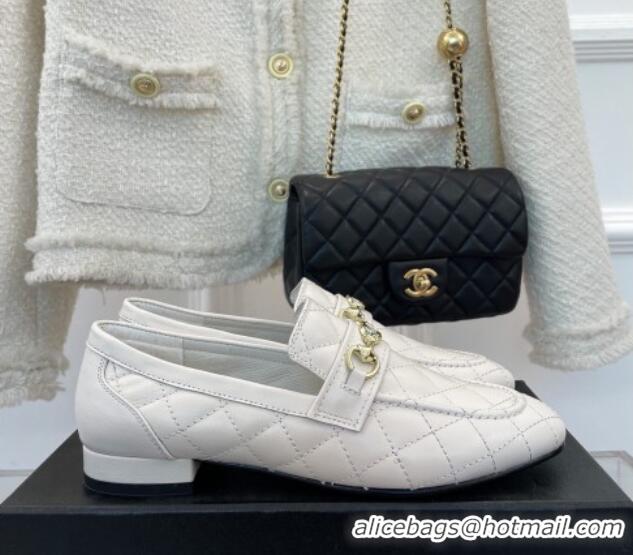 Trendy Design Chanel Quilted Lambskin Loafers White 020752