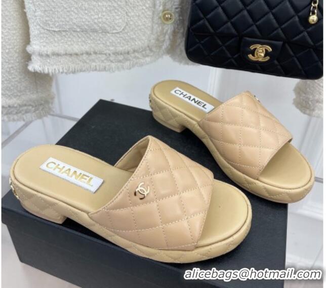 Good Looking Chanel Quilted Lambskin Slide Sandals 3cm Beige 020761