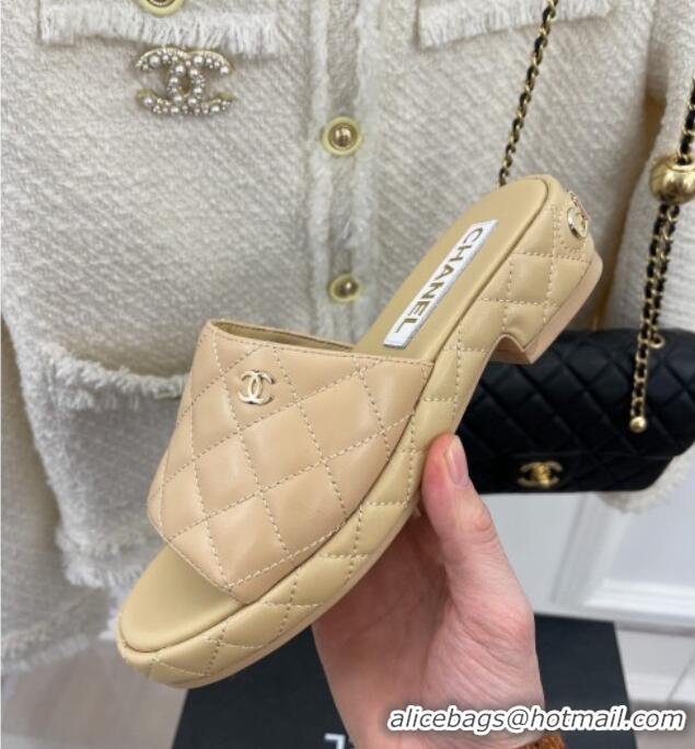 Good Looking Chanel Quilted Lambskin Slide Sandals 3cm Beige 020761