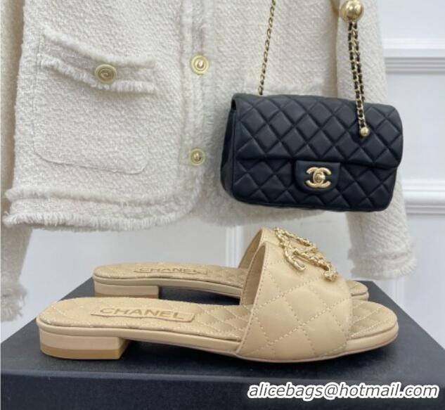 Stylish Chanel Quilted Lambskin Flat Slide Sandals with Chain CC Beige 020776