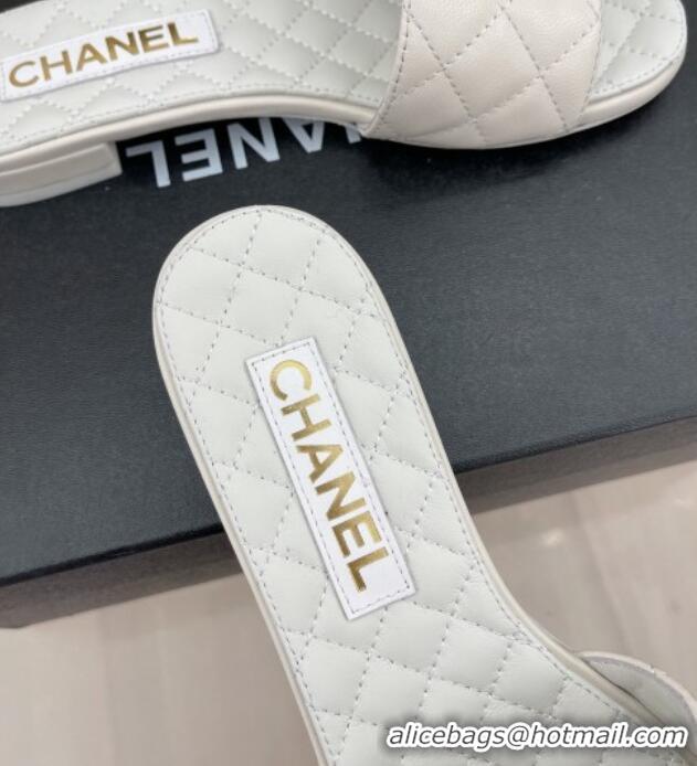 Duplicate Chanel Quilted Lambskin Flat Slide Sandals with Chain CC White 020777