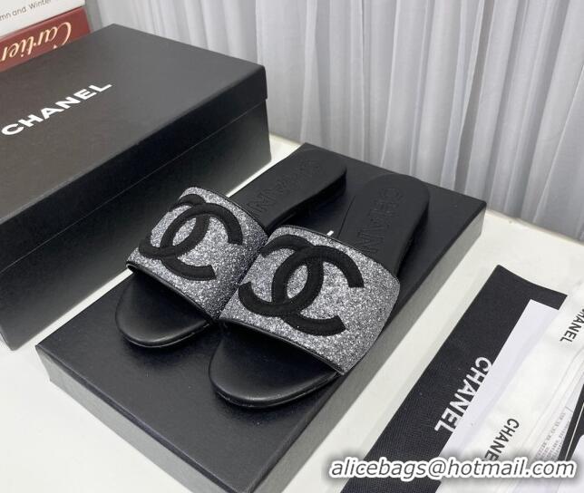 Best Product Chanel CC Glitter Flat Slide Sandals Silver/Black 022278