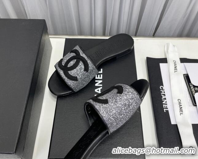 Best Product Chanel CC Glitter Flat Slide Sandals Silver/Black 022278