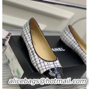 Purchase Chanel Tweed & Patent Leather Ballerinas White/Black 222897