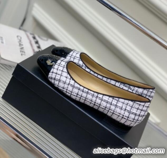 Purchase Chanel Tweed & Patent Leather Ballerinas White/Black 222897