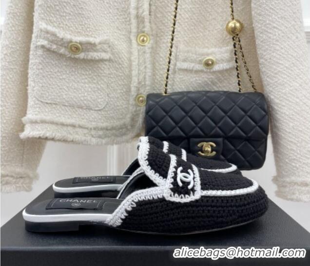 Sumptuous Chanel Crochet Flat Mules Black 1/White 228107