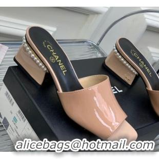 Pretty Style Chanel Patent Leather Heel Slide Sandals with Pearls 5cm Nude 2228119