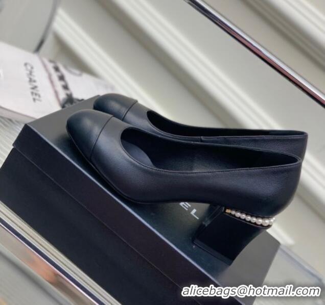 Good Looking Chanel Calfskin Pearls 4.5cm Heel Pumps Black 022724