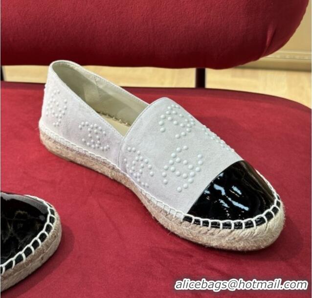 Sophisticated Chanel Suede & Patent Leather Espadrilles with Pearl CC White/Black 022808