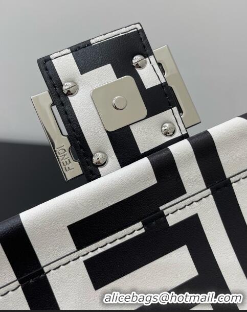 Shop Grade Fendi Baguette Medium Roma Capsule Bag in Two-tone Leather F1267 White/Black 2023