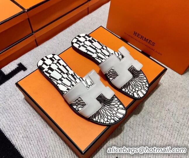 Top Design Hermes Classic Smooth Calfskin Flat Slide Sandals White 2110209